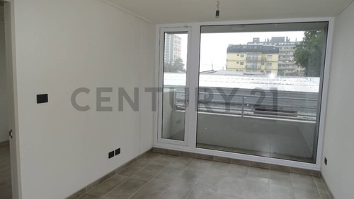 Arriendo Moderno Departamento 1d 1b En Concepción