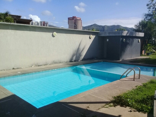 Imagen 2 de 10 de Piscinas: Construcción, Mantenimiento, Químicos Y Equipos