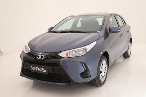 Toyota Yaris Xs Mt 5p - 2024 - A