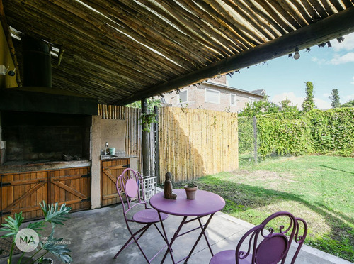 Casa 1 Dormitorio-j.j Paso 8400-rosario Fisherton | Venta