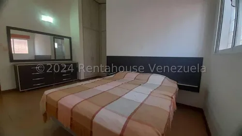 Thownhouse De Oportunidad Lc