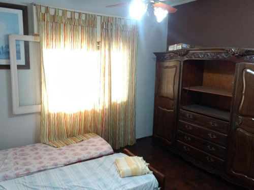 Imagen 7 de 17 de Casa De 3 Dormitorios En Venta Con Quincho Parrillero Y Pileta Zona Sur Rosario