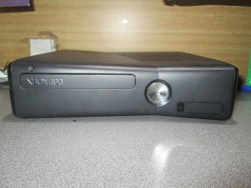 Consola X Box Con Kinect 2 Joystick 6 Juegos