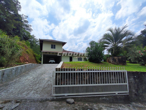 Imagem 2 de 27 de Casa De Alvenaria 4 Dormitórios - Bairro Glória - 3052370v