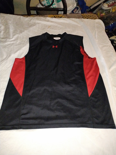 Camiseta Under Armour Talla Grande Negra Con Rojo