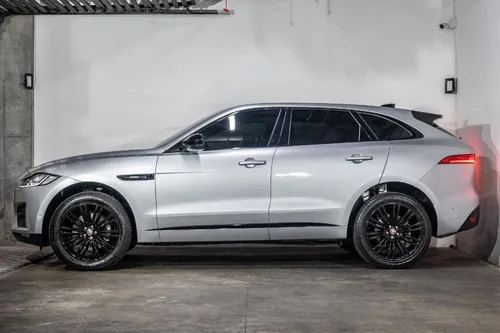 Jaguar F-PACE 3.0 R-sport