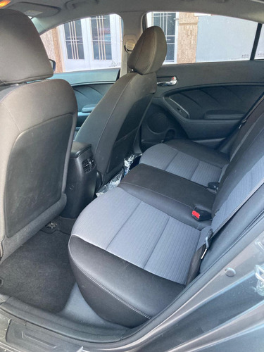 Kia Cerato 1.6 Ex At6