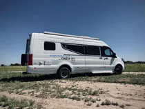 Comprar Motorhome Sobre Furgón Pegasso Sprinter 517 Equipamiento