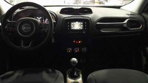 Imagen 12 de 18 de Jeep Renegade Sport 1.8l 2018