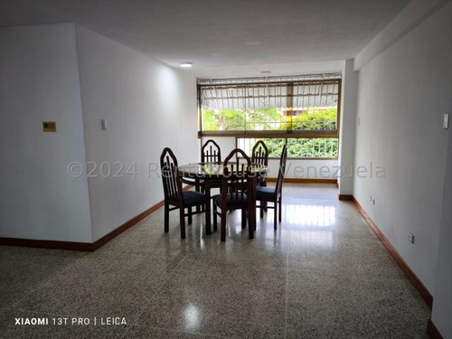 Apartamento En Alquiler En Horizonte 24-27430 Cs