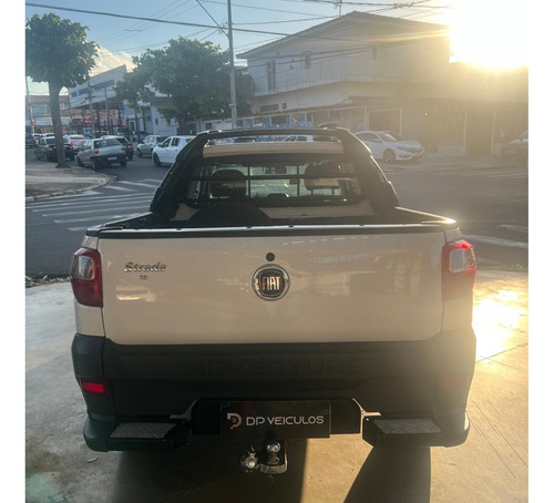 Fiat Strada 1.8 MPI ADVENTURE CE 16V FLEX 2P MANUAL