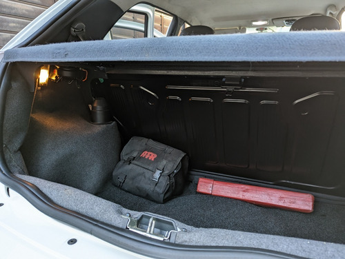 Imagen 13 de 16 de Fiat Palio 2015 1.4 Fire Pack Seg. Top