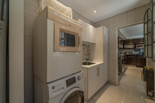Impecable Casa En Venta Saavedra