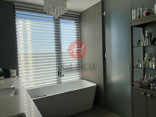 Departamento En Venta De 3 Dorm. En Temuco