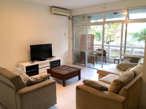 Imagem 2 de 16 de Praia Das Pitangueiras - Frente Ao Mar - Reformado - Ap0489 - 34707929