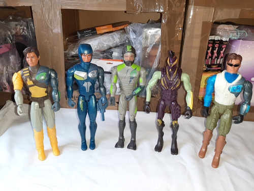 4 Figuras Max Steel Y Un Villano De Mattel