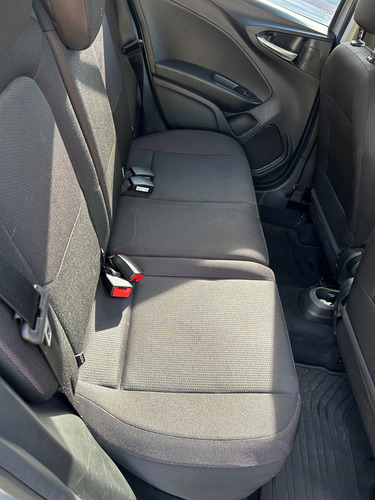 Fiat Cronos 1.8 16v Precision