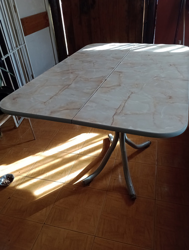 Mesa Libro Extensible 120 X 80 Melanina Patas Hierro (Usado)