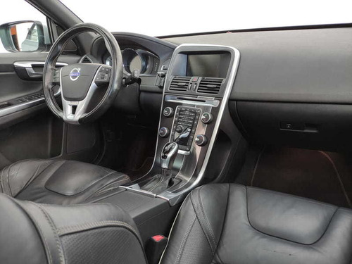 Imagem 7 de 15 de Volvo Xc60 2.0 T5 R Design Turbo Gasolina 4p Aut