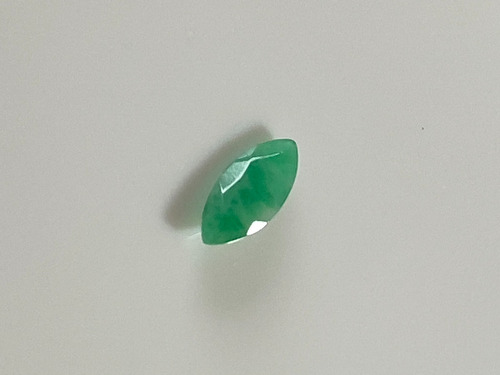 Esmeralda Navete Natural 1 125 Cts 11 X05 Mm Preciosa Jc Verde Forte , Translúcida, Com Brilho. Pedra Preciosa Do Brasil