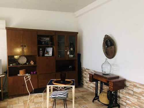Imagen 17 de 22 de Casa A La Venta De 2 Dormitorios En Belvedere, 2 Casas En El Mismo Padrón