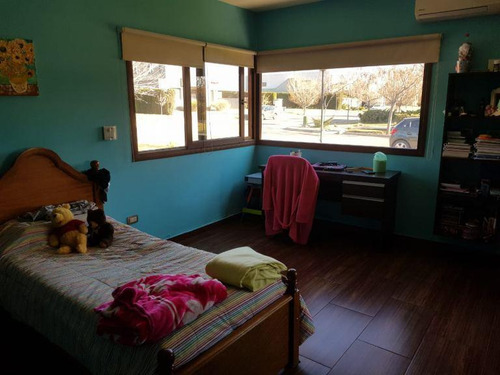 Las Candelas Ii - Almirante Brown 1151 Lujan De Cuyo
