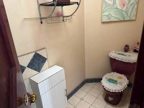 Se Vende Casa En Lomas Del Pedregal, Ajusco, Tlalpan.