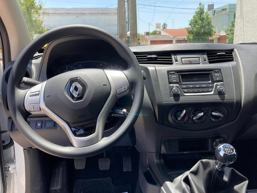 Imagen 12 de 15 de Renault Alaskan D/c 2.3 Tdi 160cv M/t Confort 4x2 0km My2023