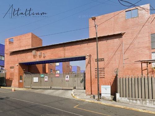 Venta De Departamento En La Alcaldía Álvaro Obregón, Cerca De Av. Centenario, Parque Ecológico Colonia Del Sur. 009- Alc-ru
