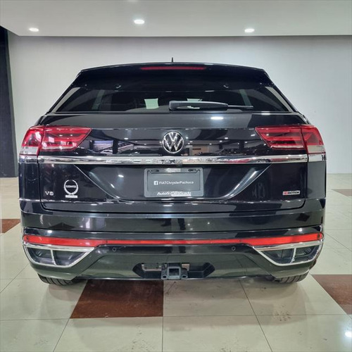 Volkswagen Cross Sport 3.6 R-Line At