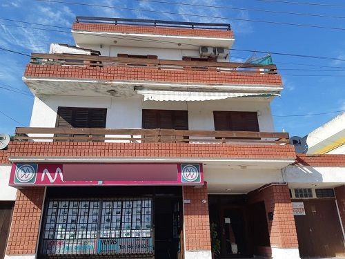 Departamento En Venta De 2 Dormitorios En Zona Sur