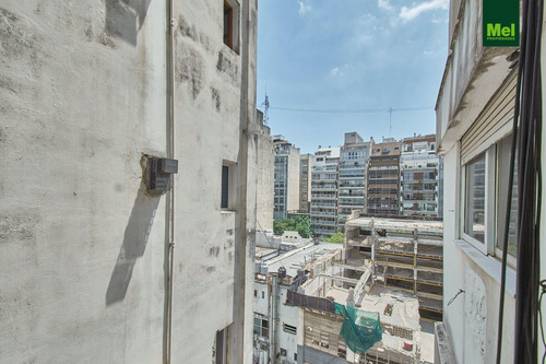 2 Amb En Venta Con Espacio Guardacoche Móvil