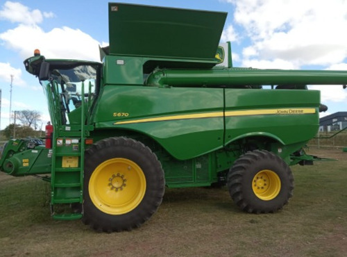 Cosechadora John Deere S670 Sin Plataforma