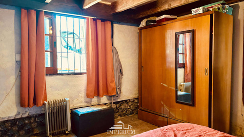 Alquiler Casa Duplex En Cerro 5 Dormitorios, 2 Baños, Parrillero.