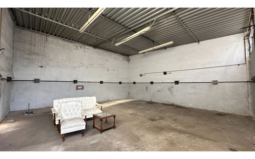 Vendo Casa Con Galpon Barrio Belgrano