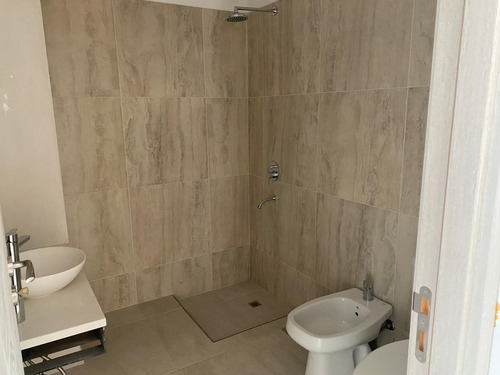 Departamento En Venta En El Palomar, Morón, G.b.a. Zona Oeste
