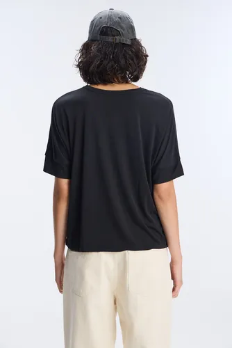 Remera Ancha Bolsillo Delantero Gamuzado Mujer Portsaid