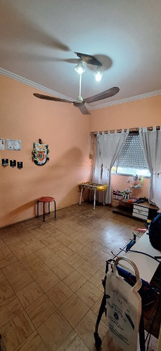 Local Con Vivienda En Venta En Valentin Alsina