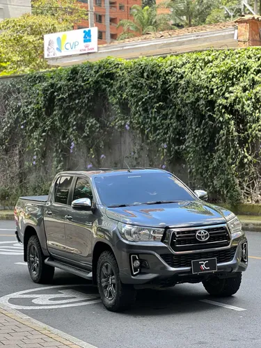 Toyota Hilux 2.4l