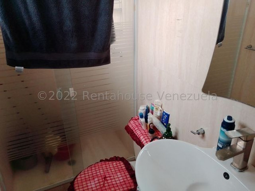 Imagen 6 de 15 de Casa En Venta Urb Miranda 22-25172 Wolfgang Liaz 0414-132-24-22 0412-582-01-12