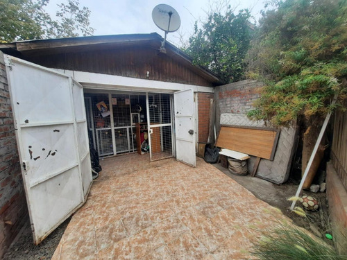 Grace Kelm Vende Casa Con Local Comercial /2 Dorm 1 Baño En