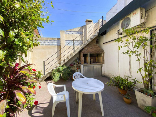 Casa 3 Dormitorios Con Patio Y Parrillero