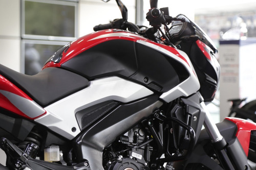 Imagen 24 de 25 de Bajaj Dominar 250 - El Mejor Precio De Contado!