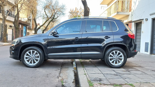 Imagen 2 de 24 de Volkswagen Tiguan 2012 2.0 Sport & Style Tsi 200cv