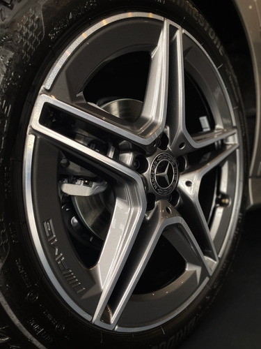 Imagen 6 de 13 de Mercedes Benz Cla200 Amg Line 4*2 At 2023 - 0km Plata Mojave