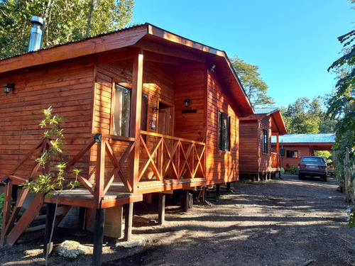 Imagen 2 de 15 de Se Vende Casa Y Cabañas Pucon Subida Al Volcan Ideal Invers