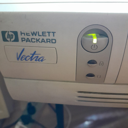 Pc Retro Coleccionista Hp Vectra Vl400 Sf Dr 10gb Ram 128mb (Usado)
