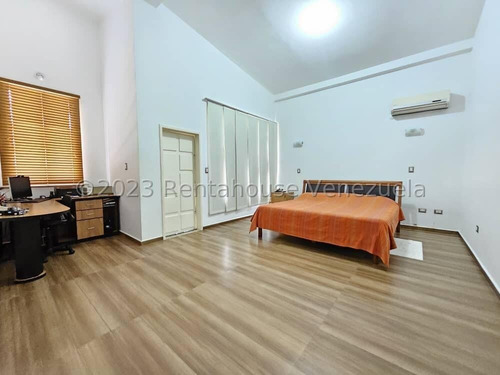 Casa En Venta El Limón Aragua Cod. 24-6733 Yb