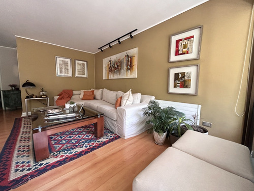 Exquisito Depto Remodelado Y Decorado C/excelente Ubicación