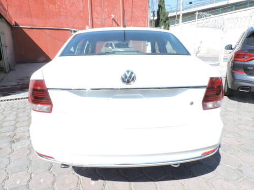 Imagen 8 de 15 de Volkswagen Vento Highline Modelo 2017